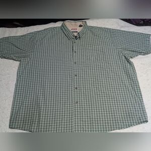 Wrangler Men’s Short Sleeve Button-Down Shirt — 2XL